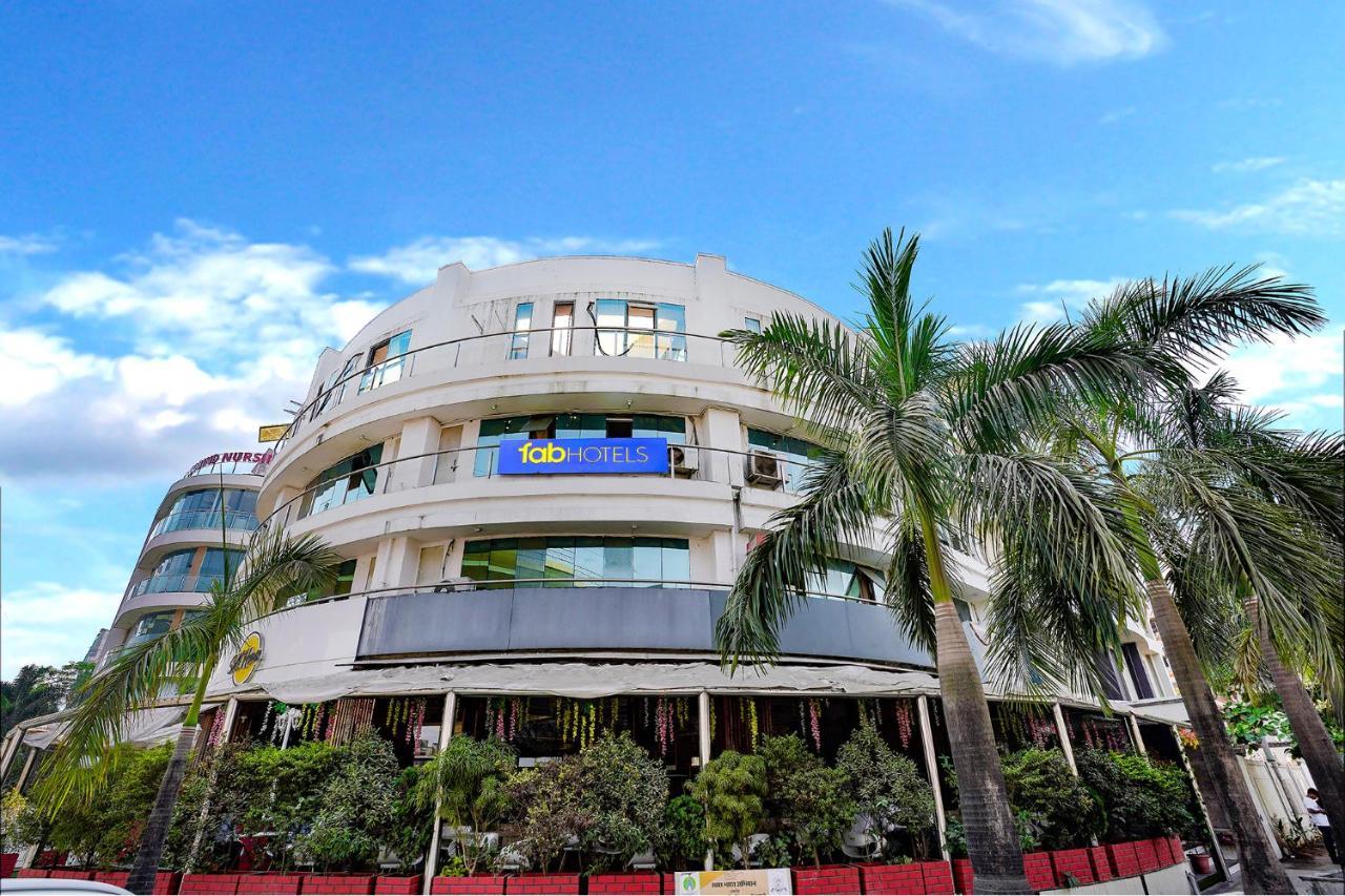 Hotel Fabexpress White House - Nr Midc Khargar Koparpāda Exterior foto